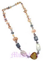 Sing Row Agate Pendant Necklace - click here for large view